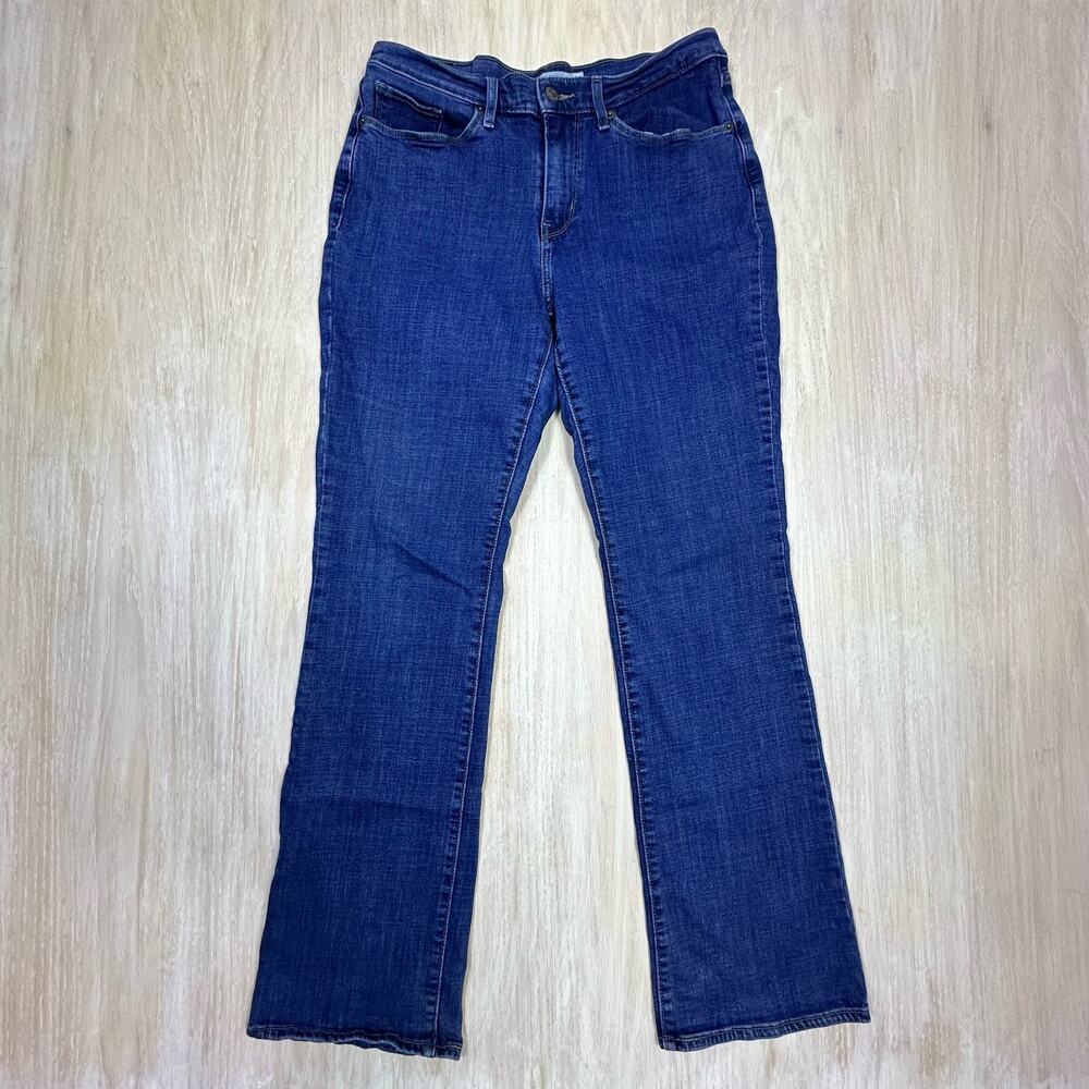 Levi's Medium Wash Classic Bootcut Mid Rise Casual Classic Blue Denim Jeans 10